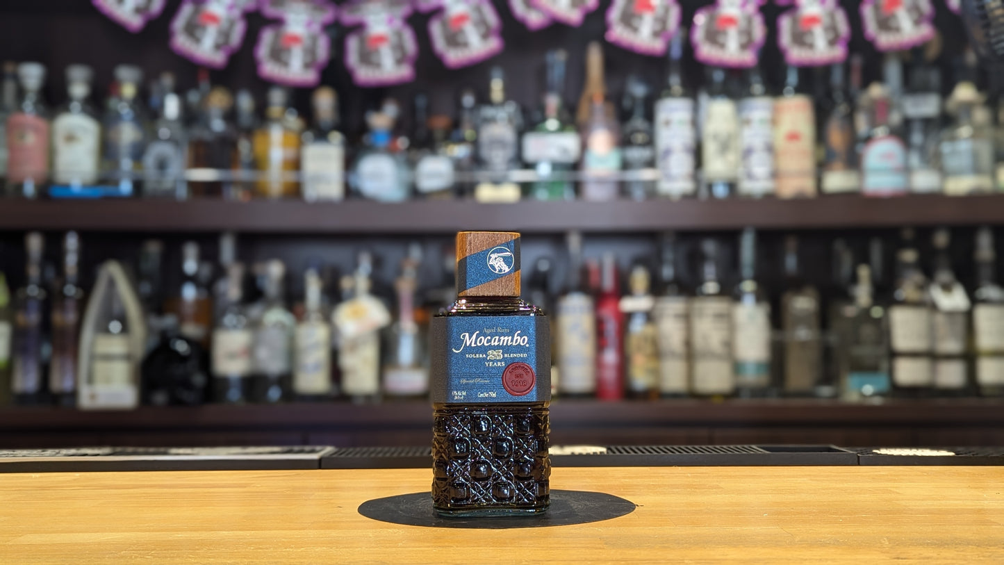 モカンボ 25年 750ml