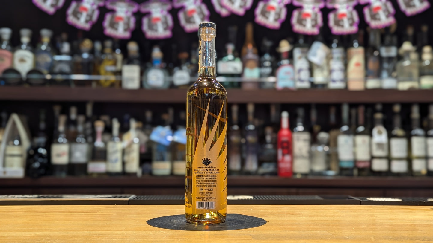 カジェ23 アネホ(旧バッチ) 700ml