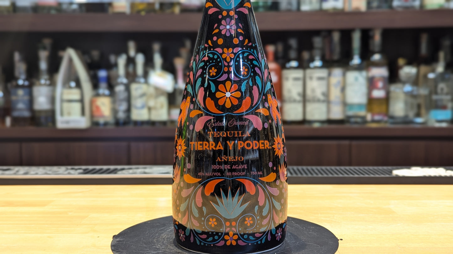 ティエラ イ ポデール アネホ 750ml