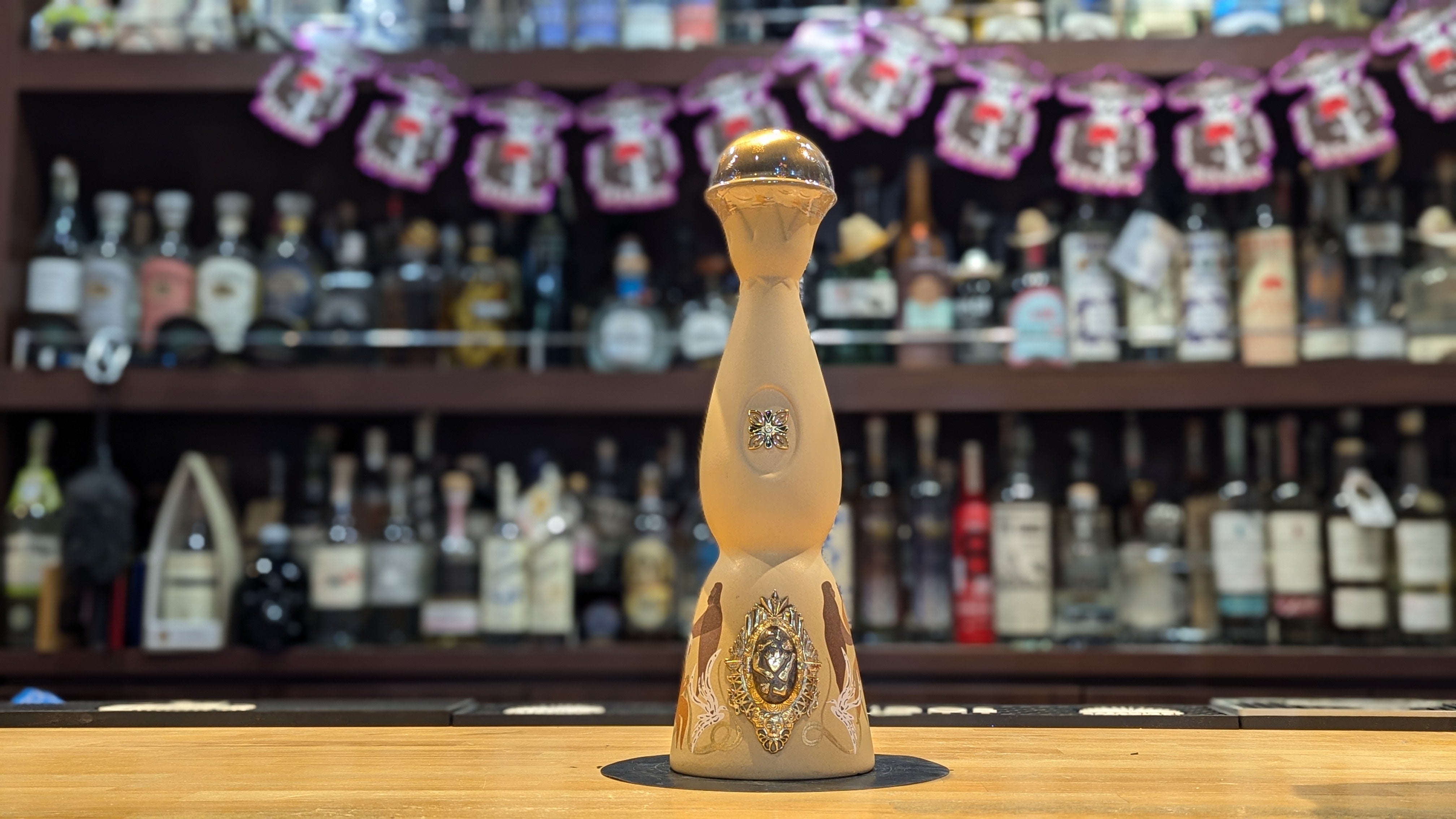 クラセ アスール 死者の日 2025年エディション – 酒商金右衛門