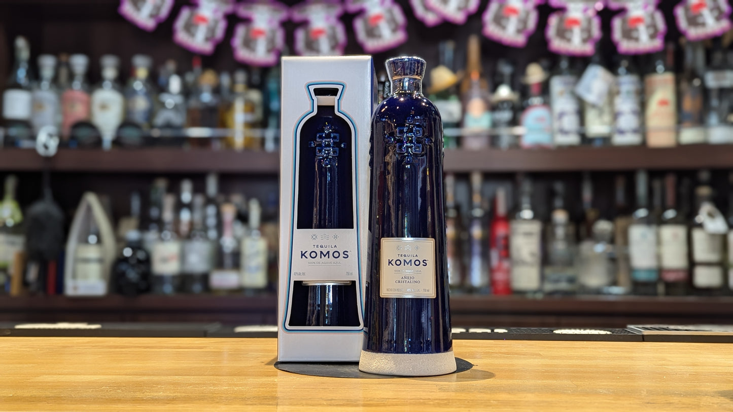 コモス　アネホ　クリスタリーノ