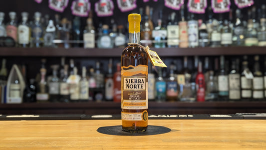 シエラ ノルテ イエローコーンウイスキー　750ml