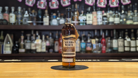 シエラ ノルテ ブラックコーンウイスキー　750ml