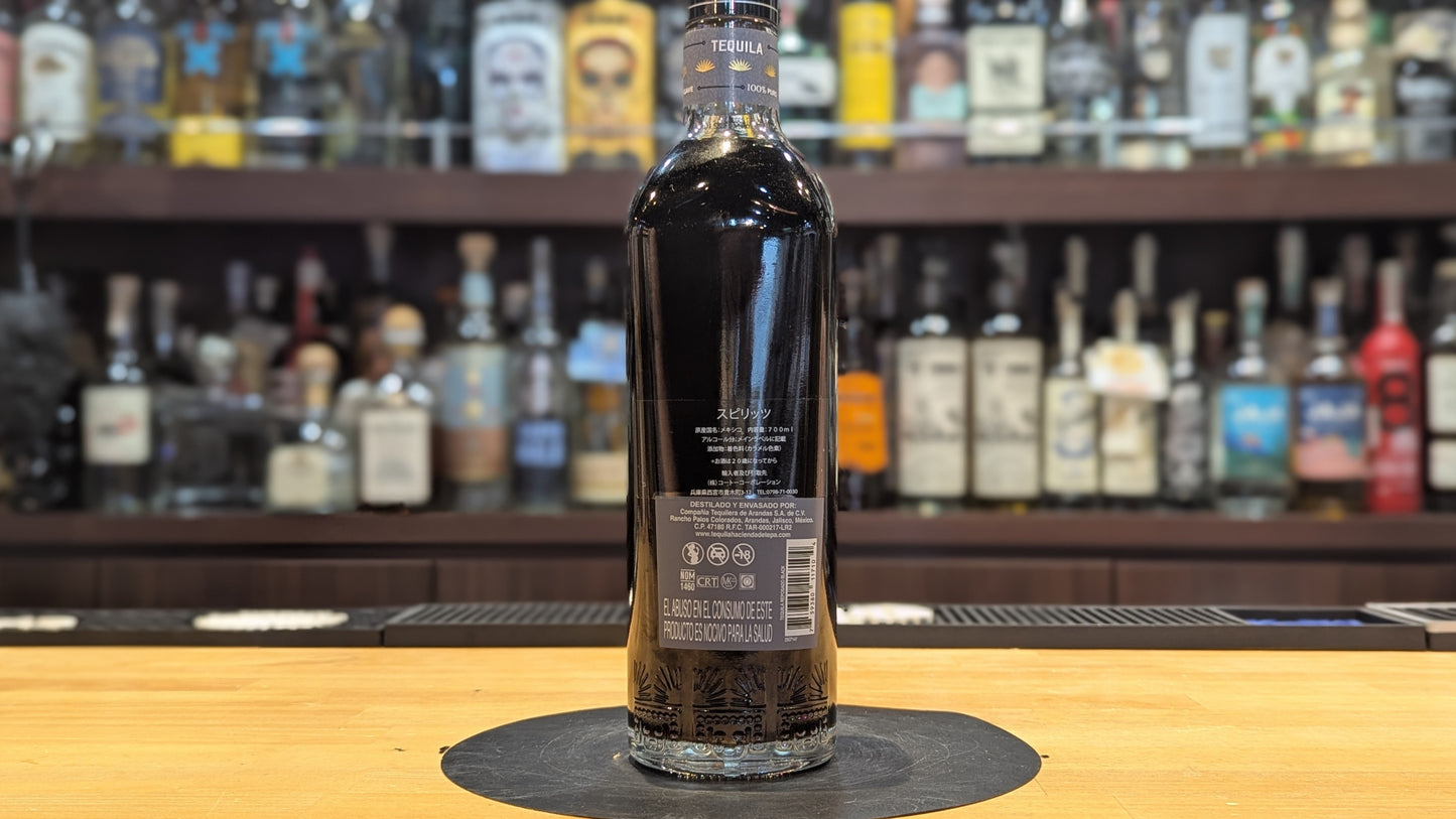 アシエンダ デ テパ ブラックテキーラ　レポサド　700ml